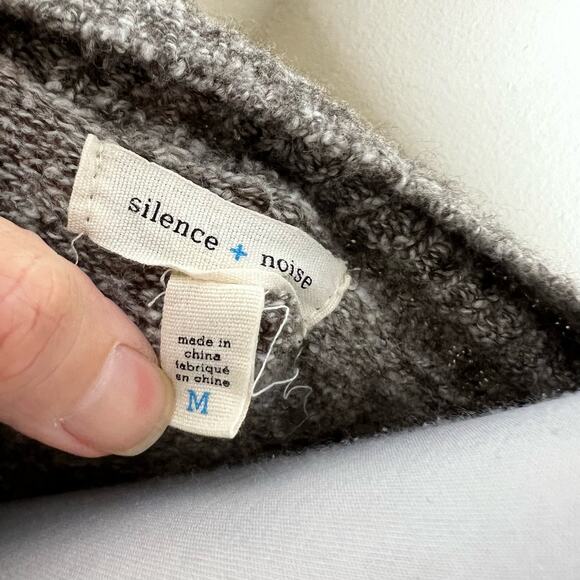 UO Silence + Noise Sweater Medium Taupe Relaxed Knitted V-Neck Faux Wrap Marled - Picture 9 of 11